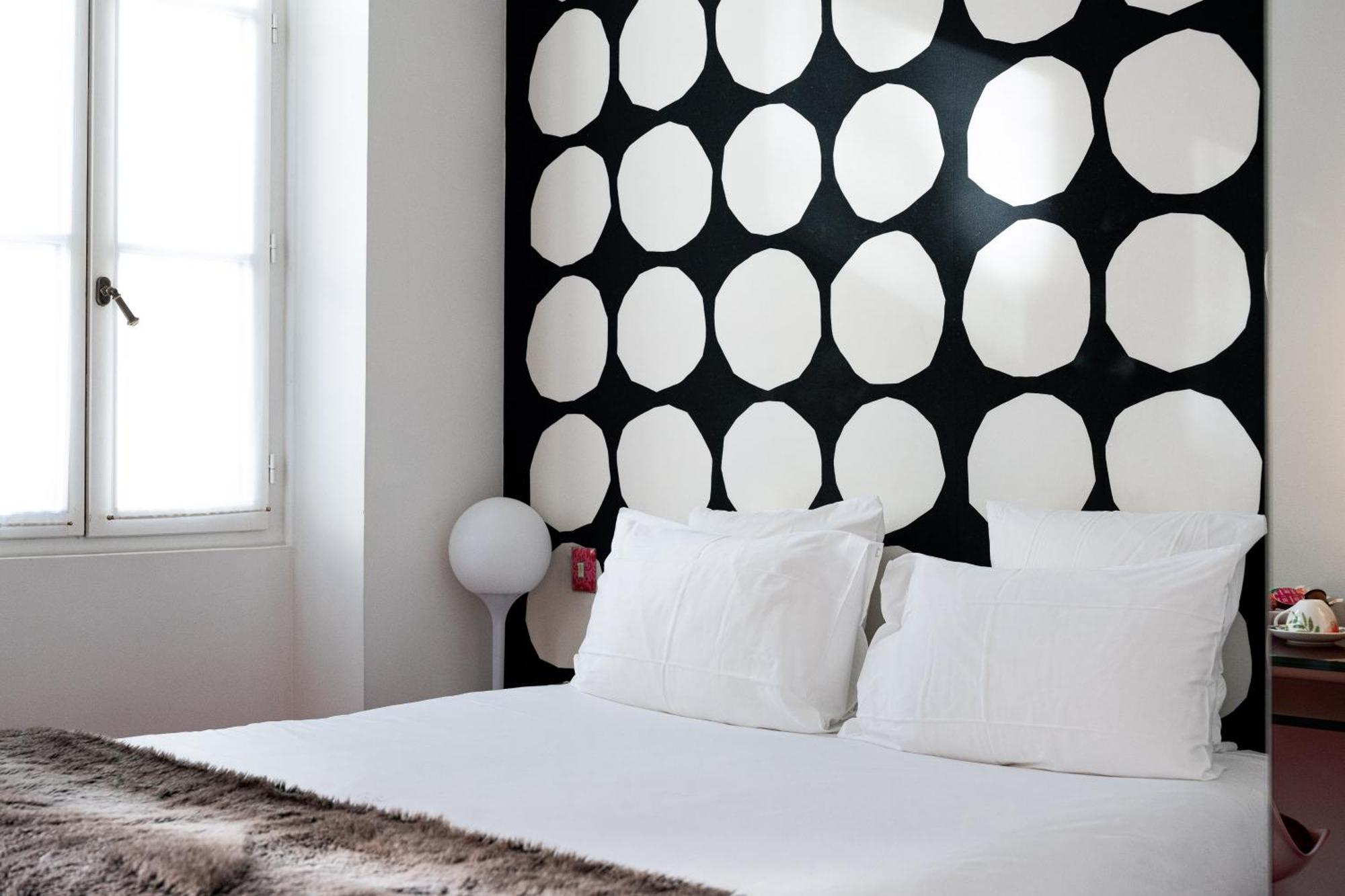 Du Petit Moulin Hotel 4*